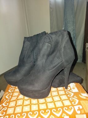 LFL by Lust for Life Black Suede Over-the-Knee Platform Stiletto Boots